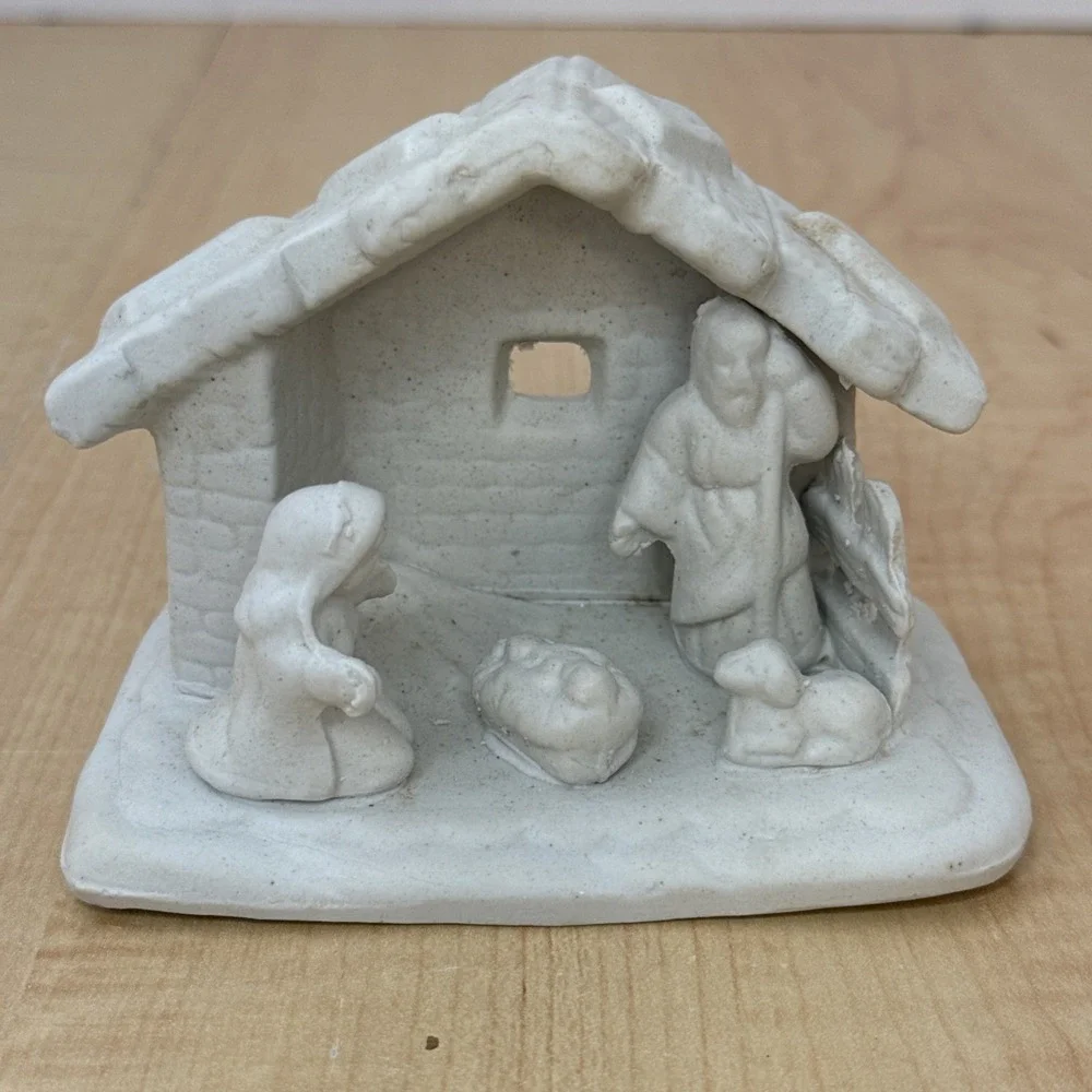 White Porcelain Nativity Figurine One Piece Mary Joseph & Baby Jesus Vintage